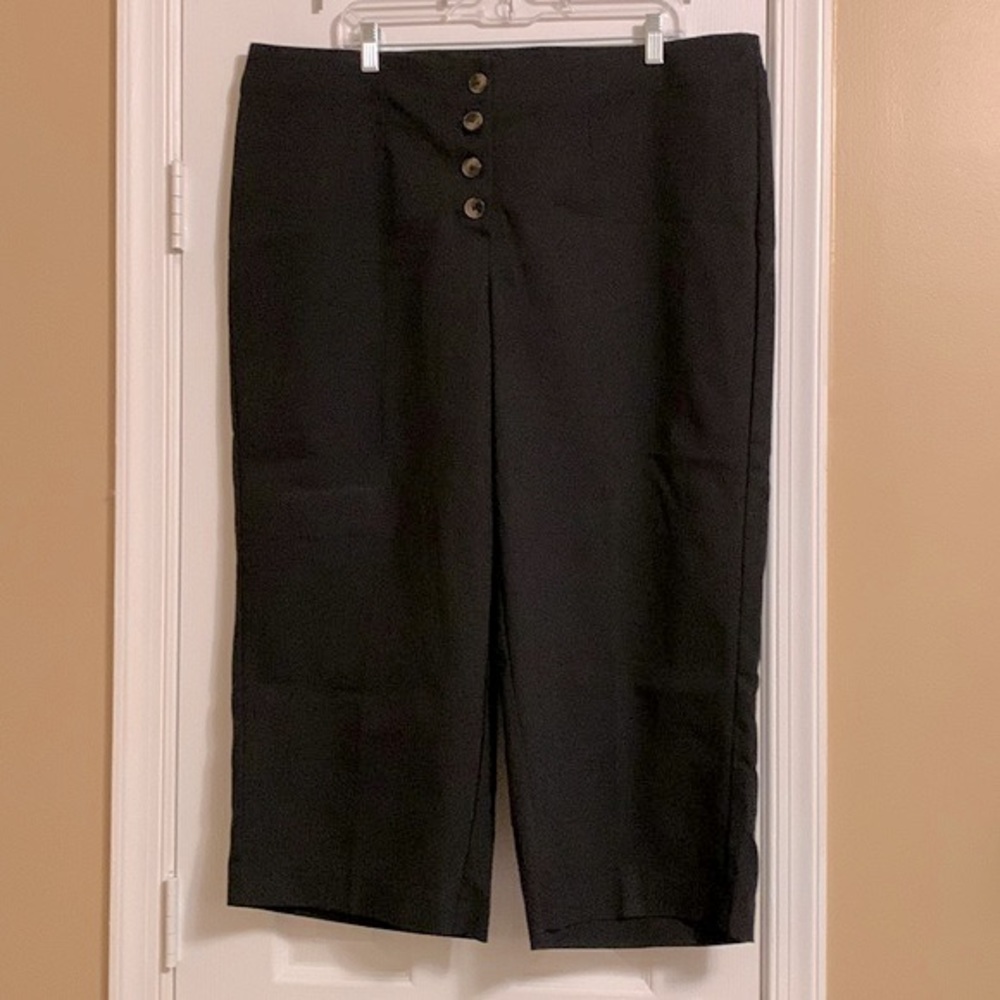 Wide leg cropped pants